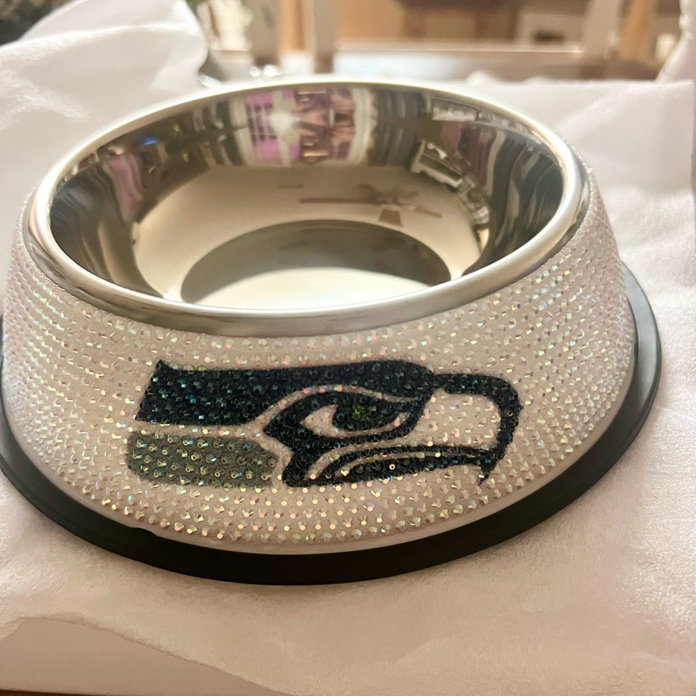 Seattle Seahawks Stainless Steel Premium Bling/Rhinestone Team Logo Pet Bowl